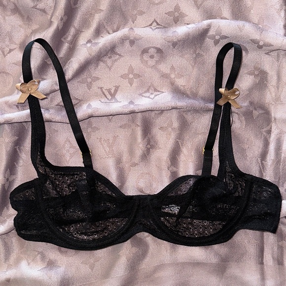 Pretty Black Lace Bra with Gold Accents - Picture 1 of 6